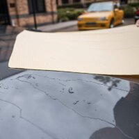 Water Magnet Drying Towel 55 cm x 76 cm